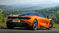 McLaren W1 – nowa era hybrydowych supersamochodów