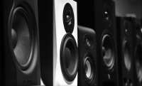 Jak wybrać odpowiedni sprzęt audio do domowego systemu stereo?