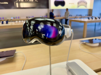 Apple Vision Pro w Europie: Czy VR osiągnie masową popularność?